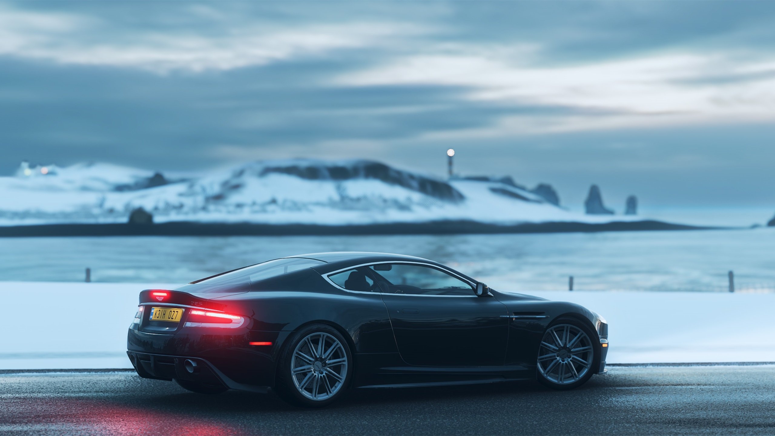 球队是否针对主场比赛设计更为激进的推进策略，主场队伍