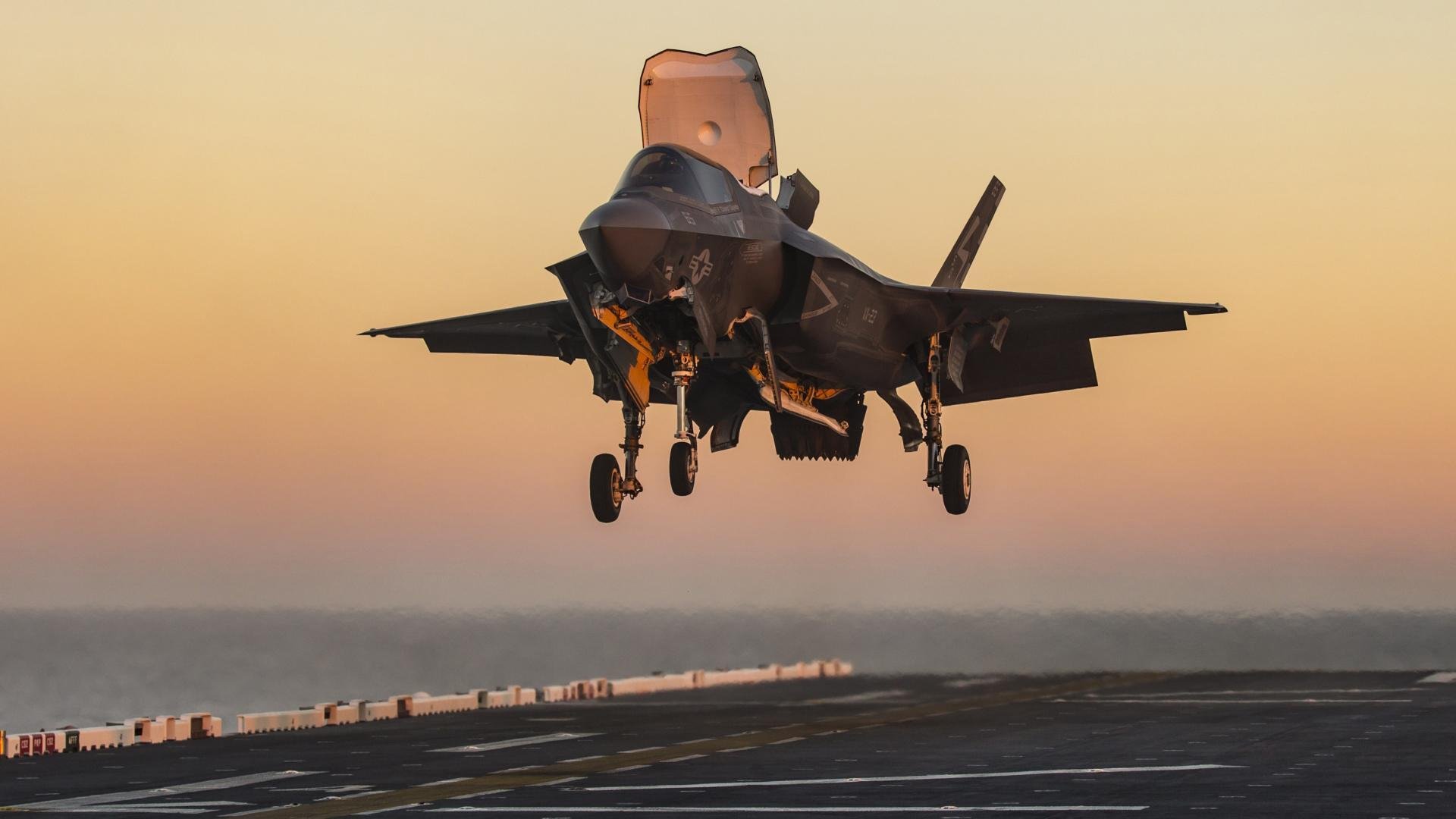 中学篮球课程加入技战术基础模块推动教学内容标准化，初中篮球教学中基础技术有哪些